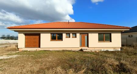 275ae5f7-a3e4-4a0e-bc43-e63054bac641.JPEG 275ae5f7-a3e4-4a0e-bc43-e63054bac641.JPEG